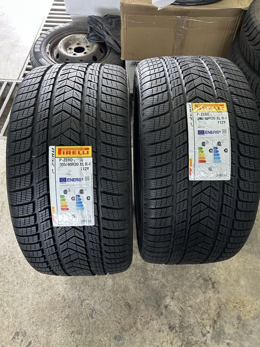 Гуми 305/40/20 Pirelli 2 бр Зимни Дот 2024