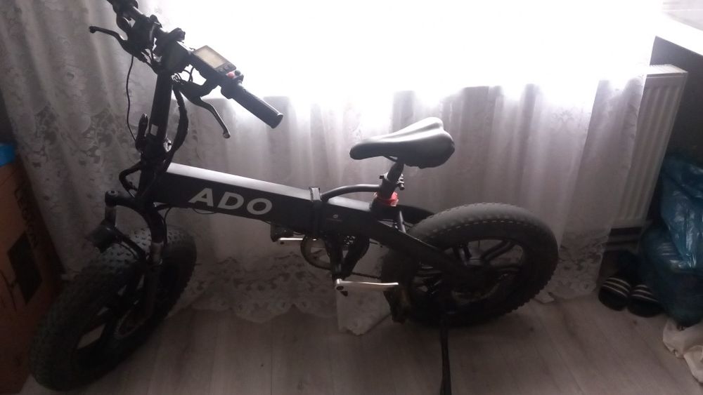De vânzare bicicleta elecrica