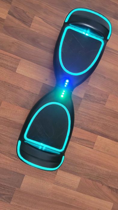 Hoverboard Lex Go Spark - Autonomie 8-12 Km, Iluminare LED, Putere motor 2x200W, Roti 6.5 inch