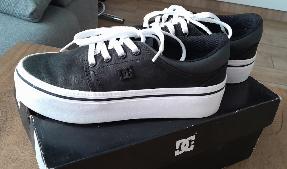 DC shoes спортни обувки-сникърси 35 номер