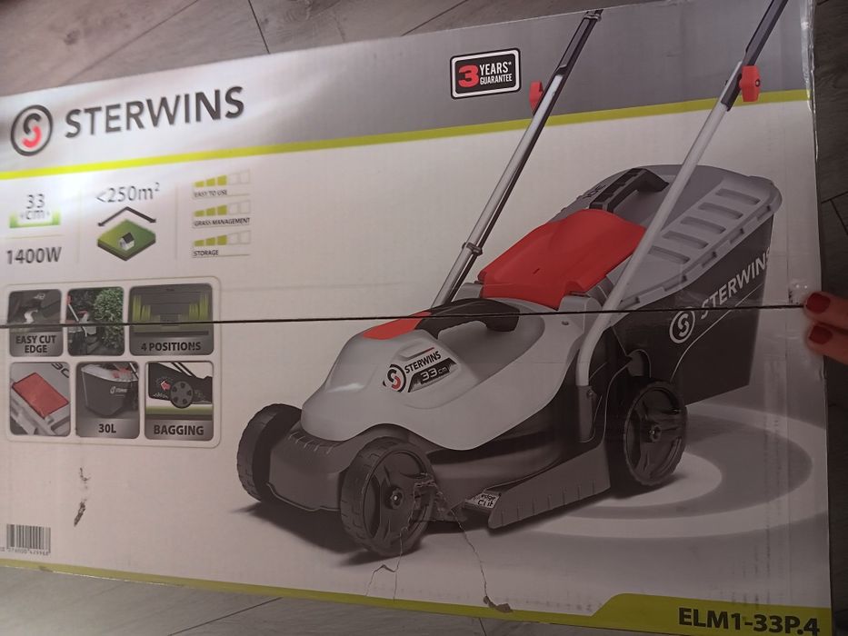 Sterwins masina de tuns iarba