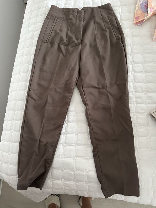 Дамски кафяв пантолон