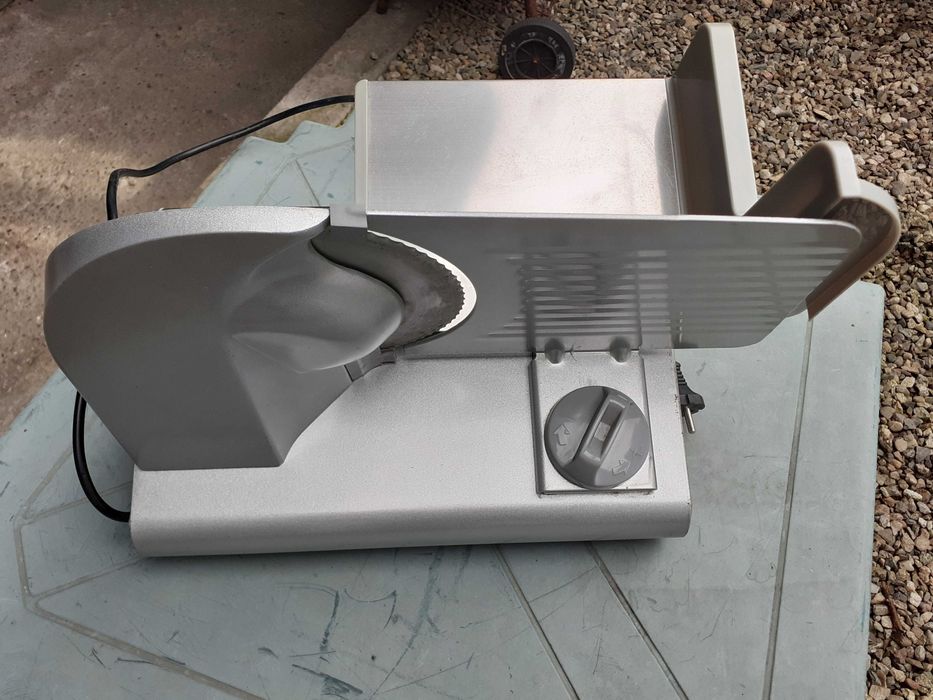 Feliator CLATRONIC Germania electric pentru mezeluri pâine brânzeturi