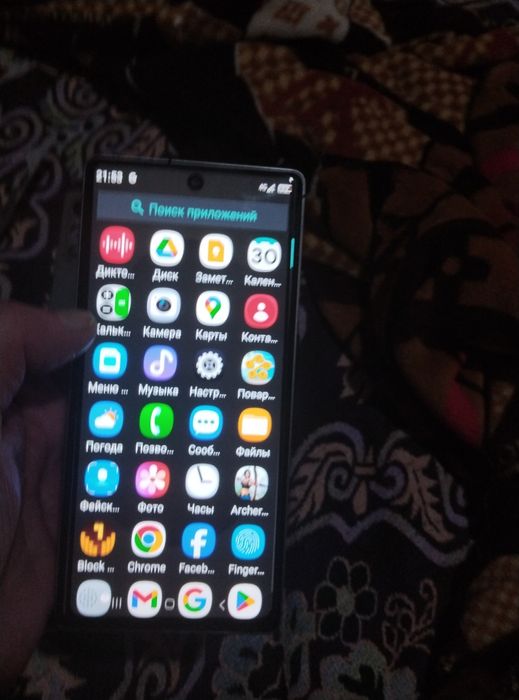 Продам смартфон недорого