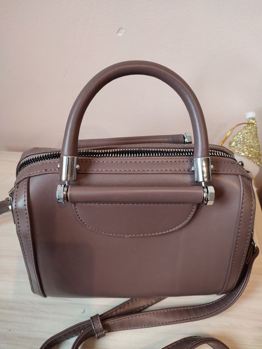 Дамска кафява чанта