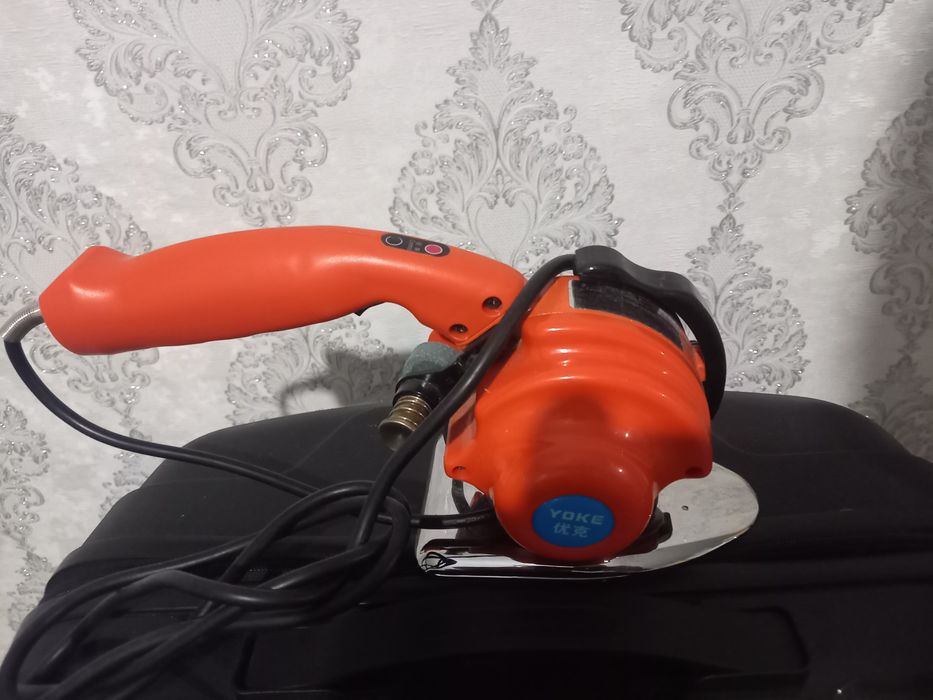 Кроины машынка ...