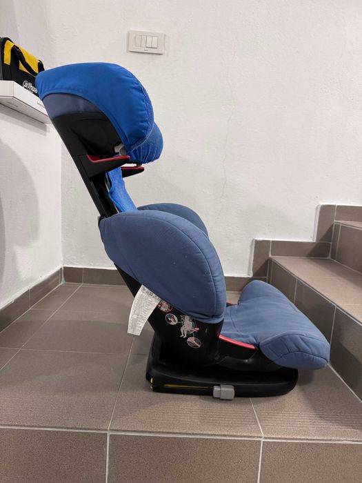 Scaun auto Maxi-Cosi Rodifix Air Protect Isofix 15-36kg