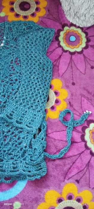 Bluza fetite.      .