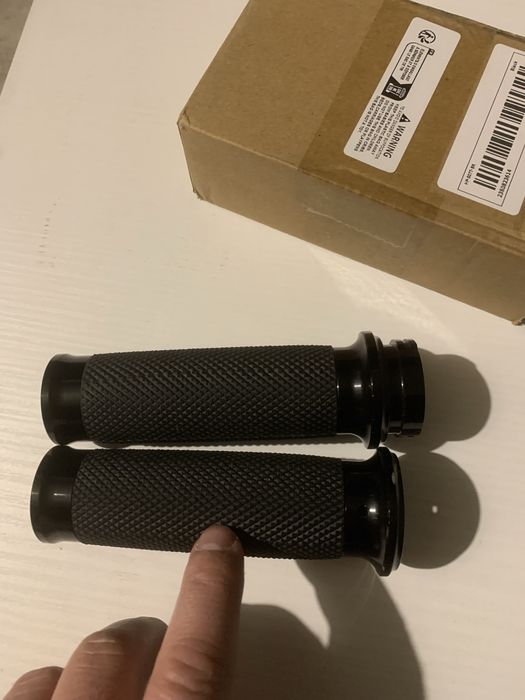 Ръкохватки за Harley-Davidson Ф25мм метал и гума - НОВИ