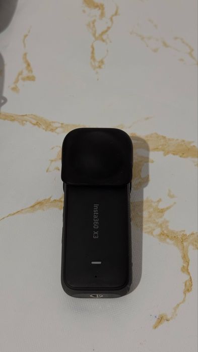 Экшн камера Insta 360 x3