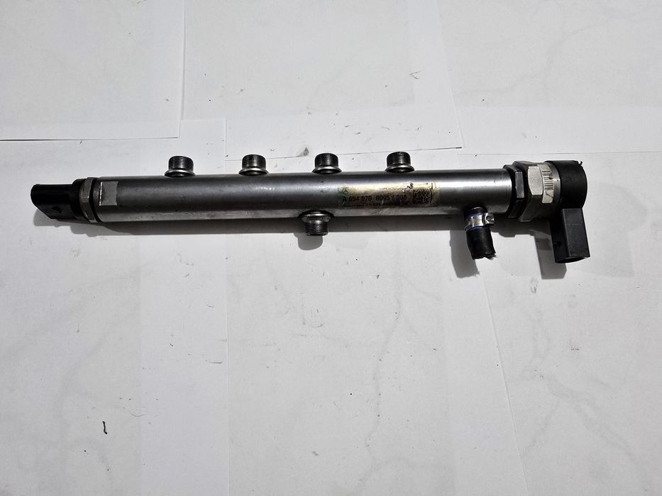 Rampa injectoare Dacia/Renault/Nissan 1.5/1.6 Dci , Mercedes 2.0 Cdi