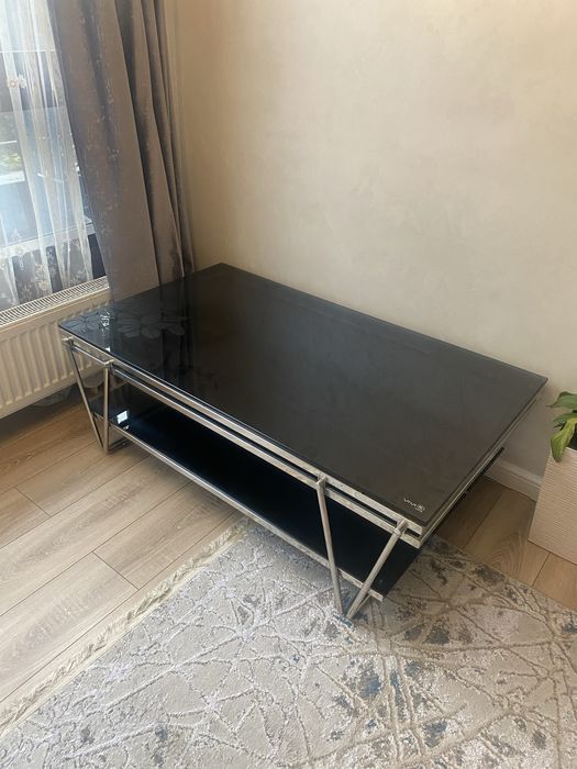 Продам журналный столик