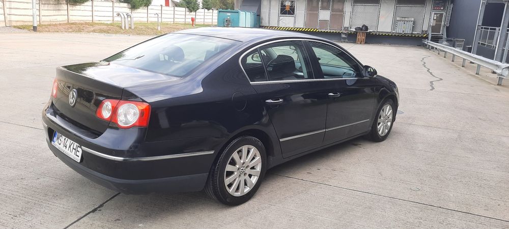 VOLKSWAGEN Passat 2010 — imagine 4
