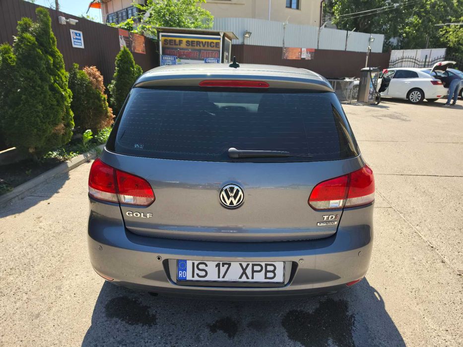 VOLKSWAGEN Golf 2011 — imagine 5