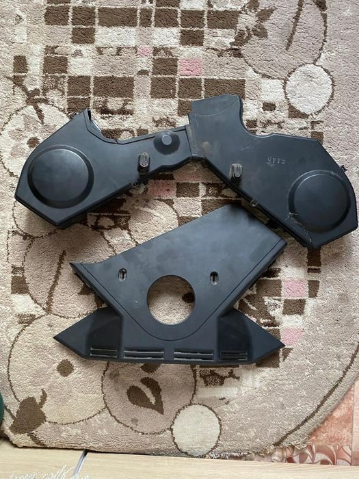 Продам крышки двигатель от А6 С4