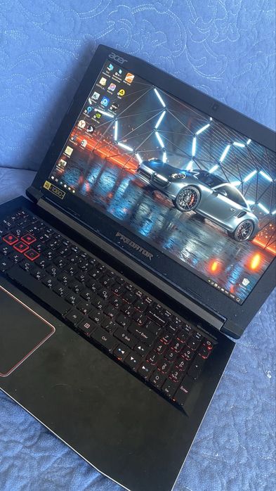 Игровой ноутбук Acer Helios