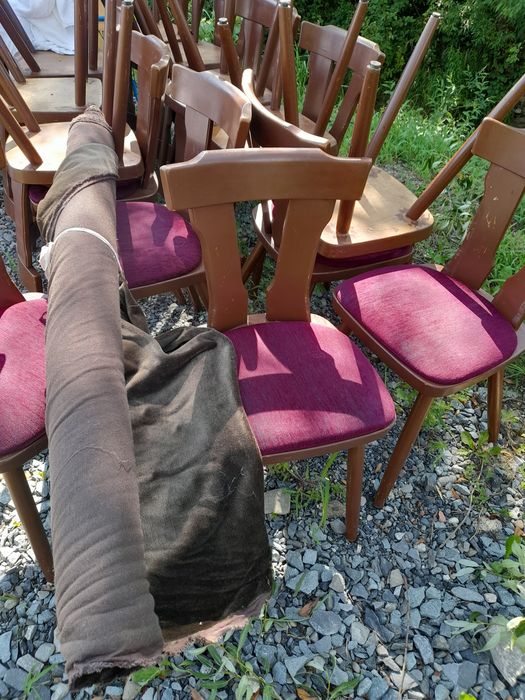 Scaune din lemn masiv