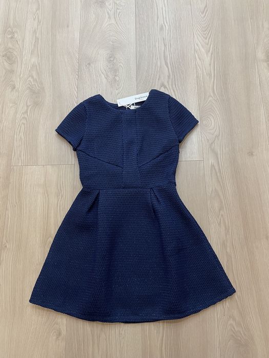 Тъмносиня нова рокля