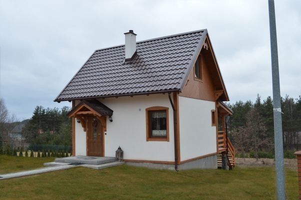 Confectionam case modulare moderne, cabane tip A la cheie