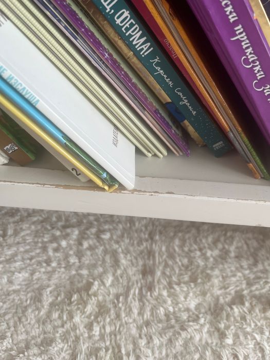 Бял повивалник на икеа