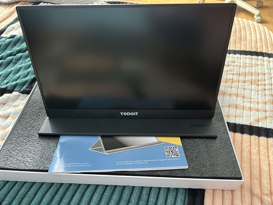 Ecran portabil Yodoit 15,6 “inchi  200 lei Negociabil
