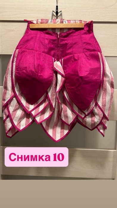 Разнообразие от карнавални костюми за карнавали,училищни тържества или Хелуин