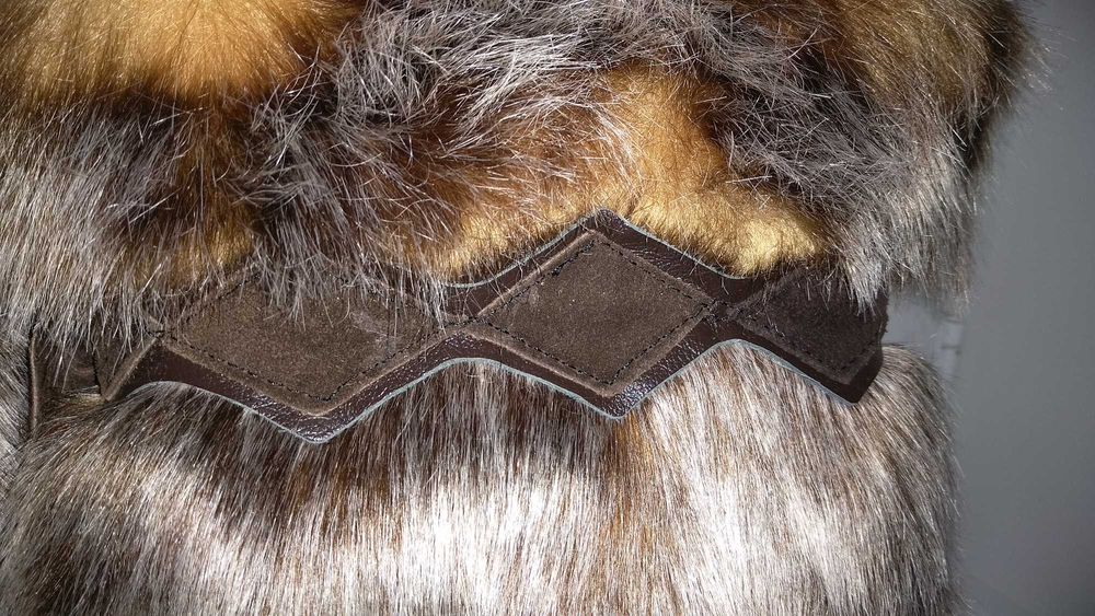 Продам унты женские