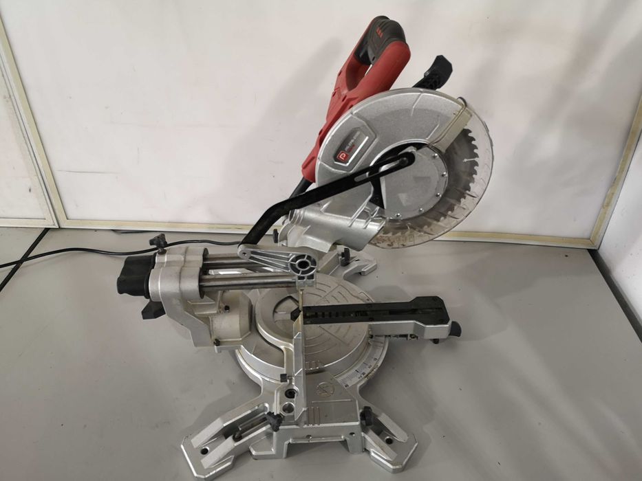 Циркуляр пендула - Pro 1500W / 210mm