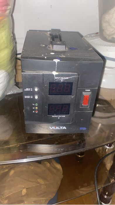 Стабилизатор наприжение