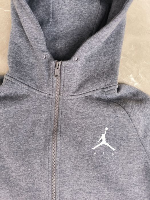 Jordan размер М Мъжки Суичър
