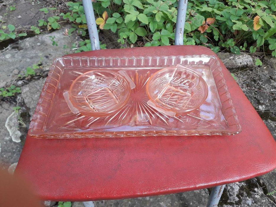 Продавам разни порцеланови изделия