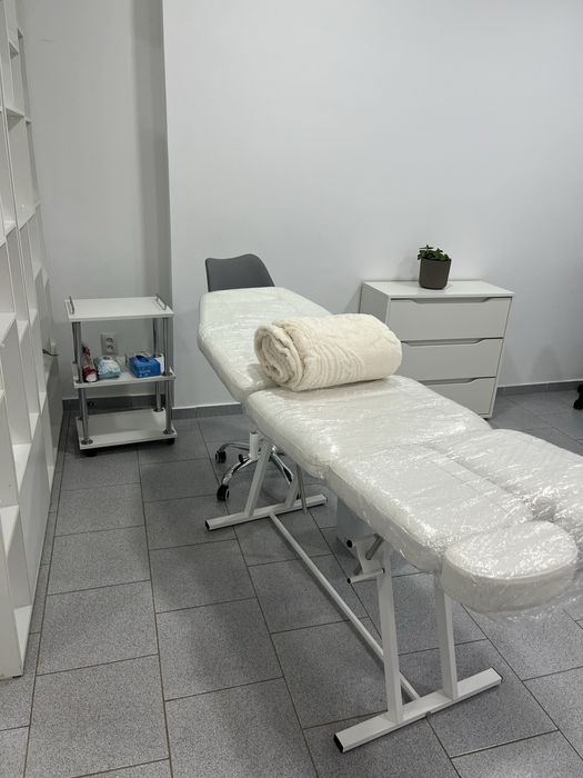 Сдается место в салоне косметологии; косметологу, эстету