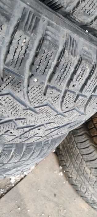 Зимняя резина 275/65 R17