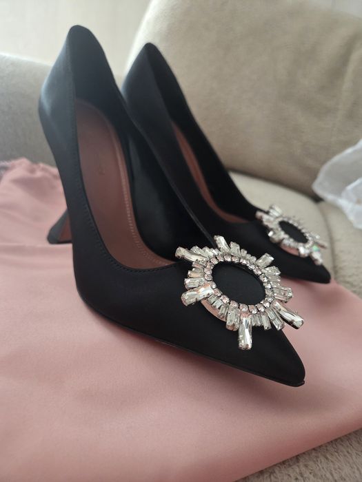 Pantofi Amina Muaddi