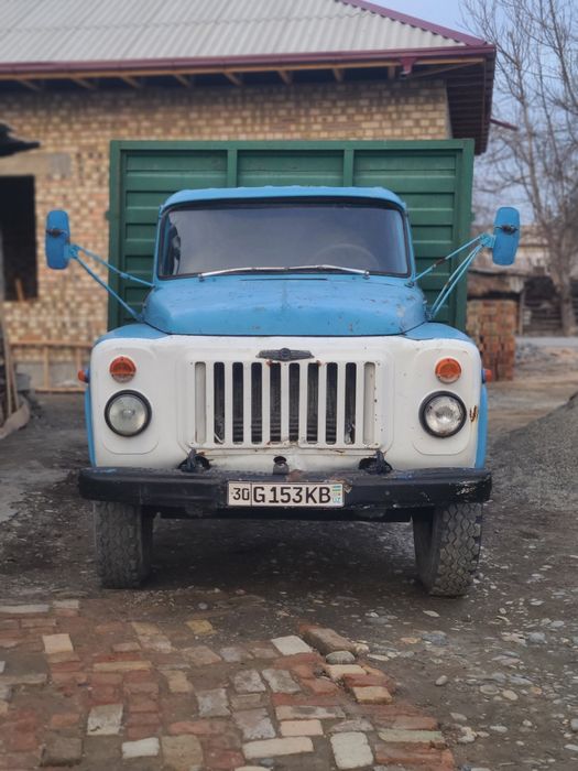 Gaz 53 samosval sotiladi