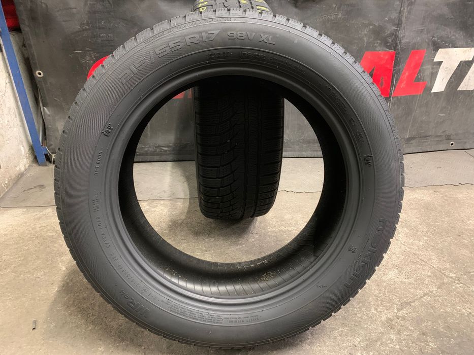 215 55 17, Зимни гуми, Nokian WRA4, 2 броя