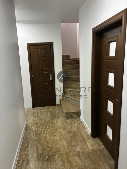 Продава се Тристаен апартамент в Пловдив, Център - 145 кв.м за 1970 €/кв.м - Снимка #10