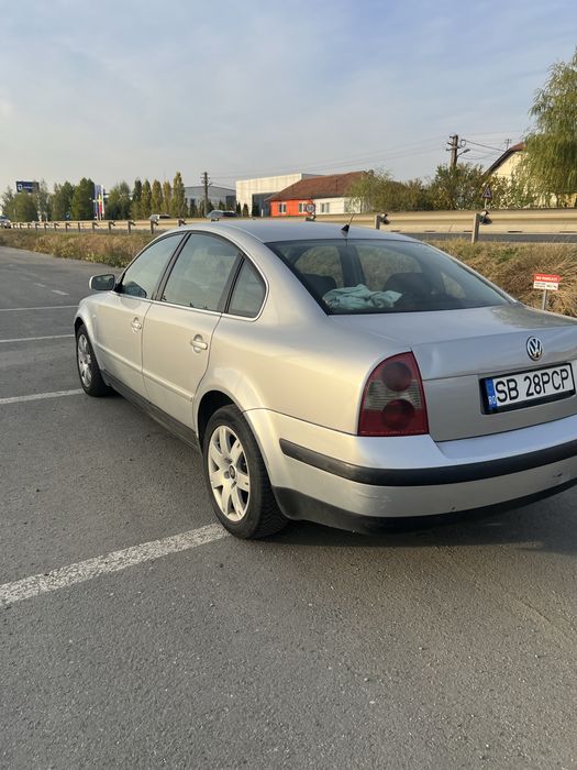 VOLKSWAGEN Passat 2003 — imagine 3