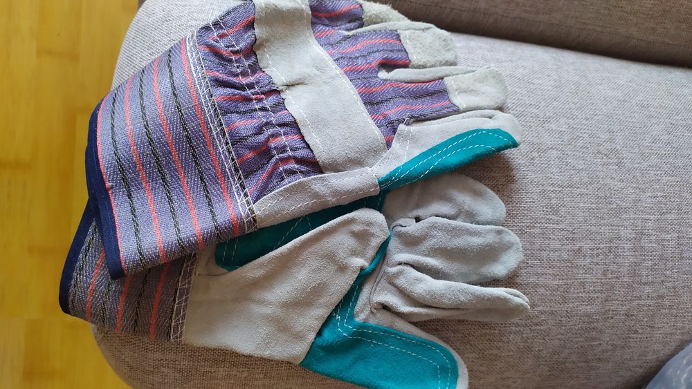 Продам перчатки рабочие