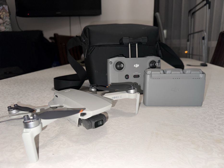 Dji mini 2 se flight more combo