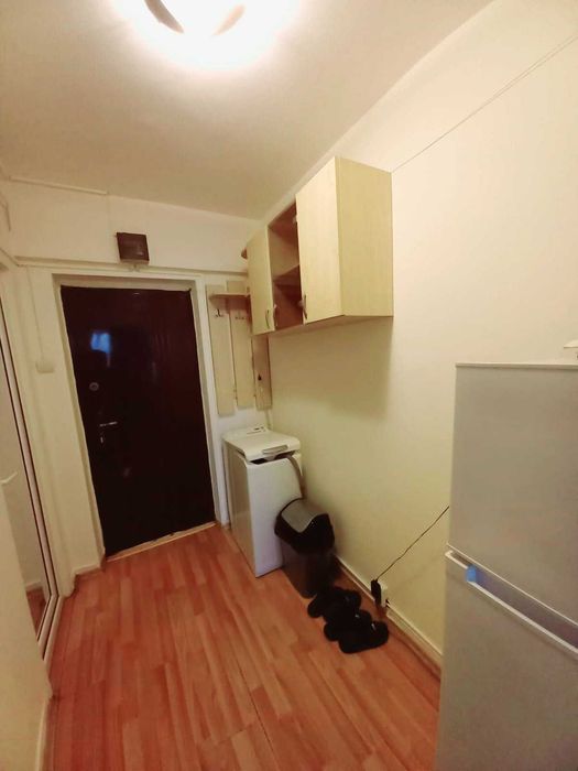 Închiriez garsoniera Țiglina A-uri