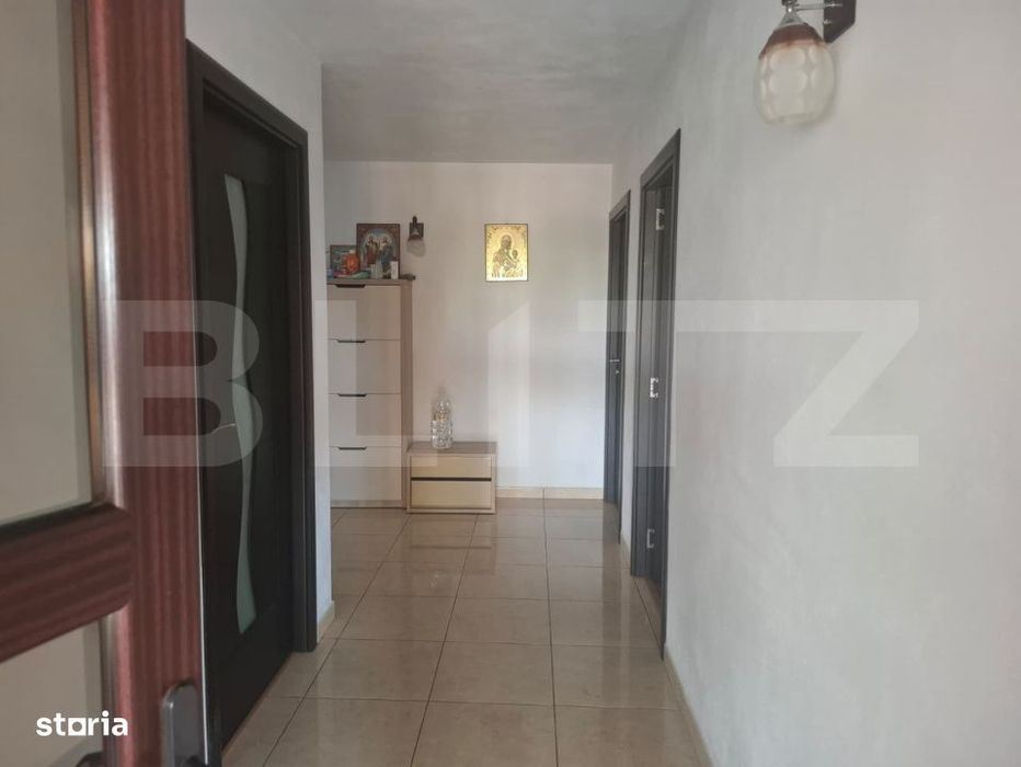 Casa de vanzare, 126 mp, zona Dragomiresti