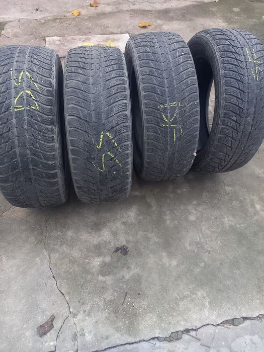 Anvelope iarnă Nokian 235/55/18