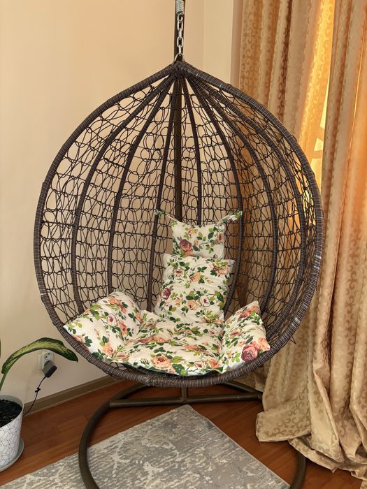 Продам качели кокон (гамак)