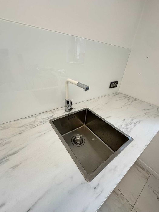 Кухненски модул IKEA Metod с мивка, смесител и плот