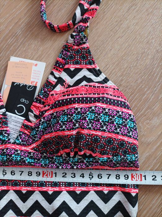 Ново танкини от две части