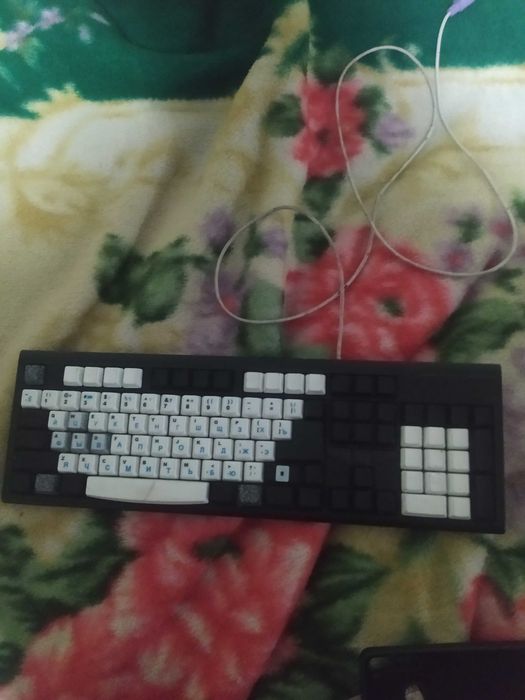 Хороший пылесос.