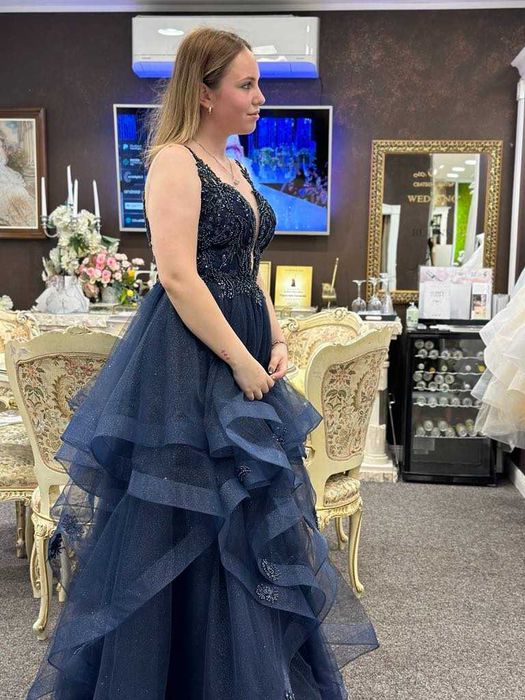 Продавам бална рокля