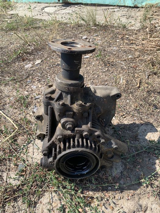 Раздатка ( раздаточный механизм )