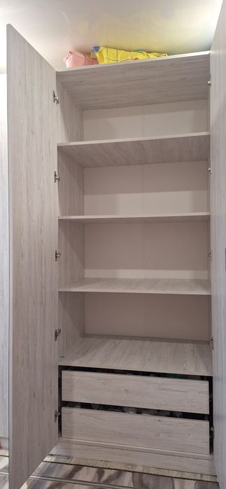 Продам шифонер 80 000